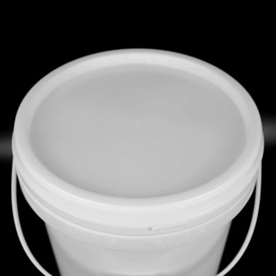 Kalite  Leakproof White Plastic Oil Bucket With Lid Heat Resistant Fabrika