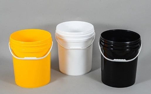 BPA'dan Arınmış Beyaz 5 Gallon Kimyasal Toz için Kapaklı Plastik Kovaklar