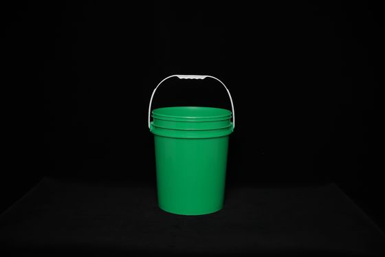 Kapaklı metal sapık plastik boya kovası